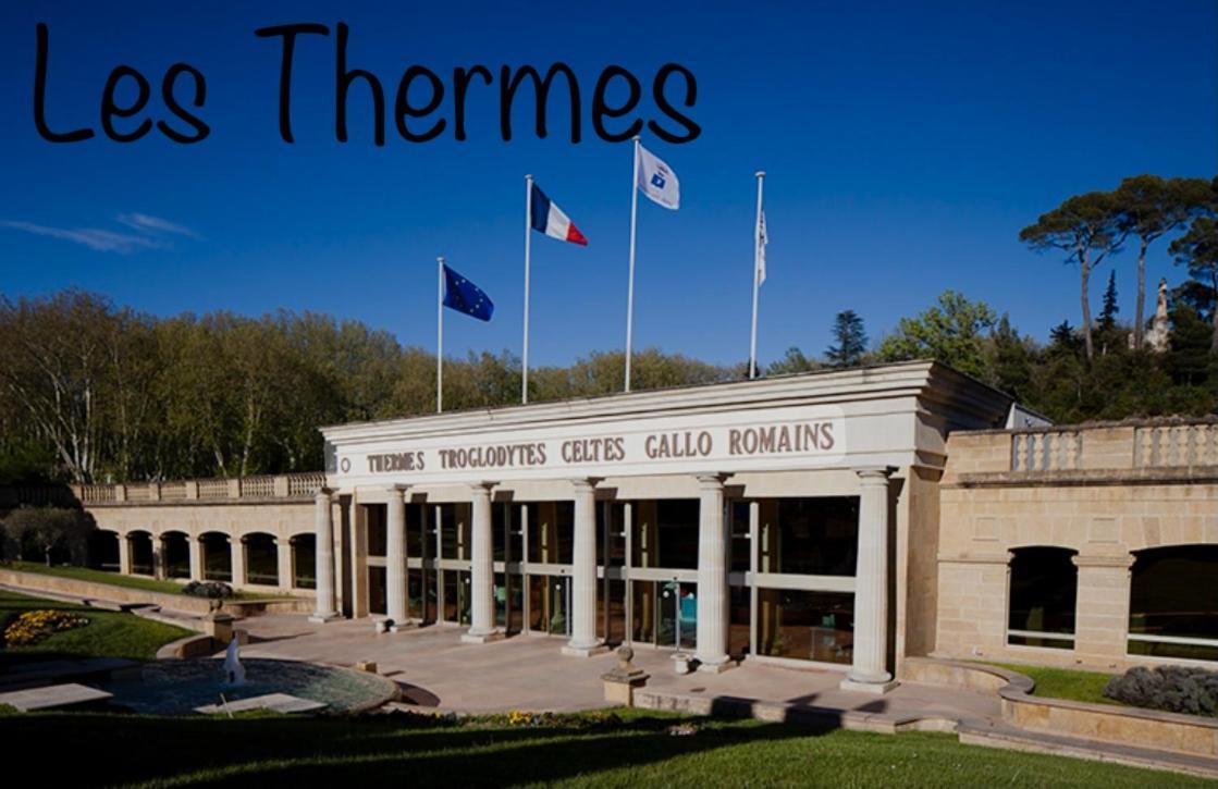 Les Mazets Du Pas Hotell Gréoux-les-Bains Exteriör bild