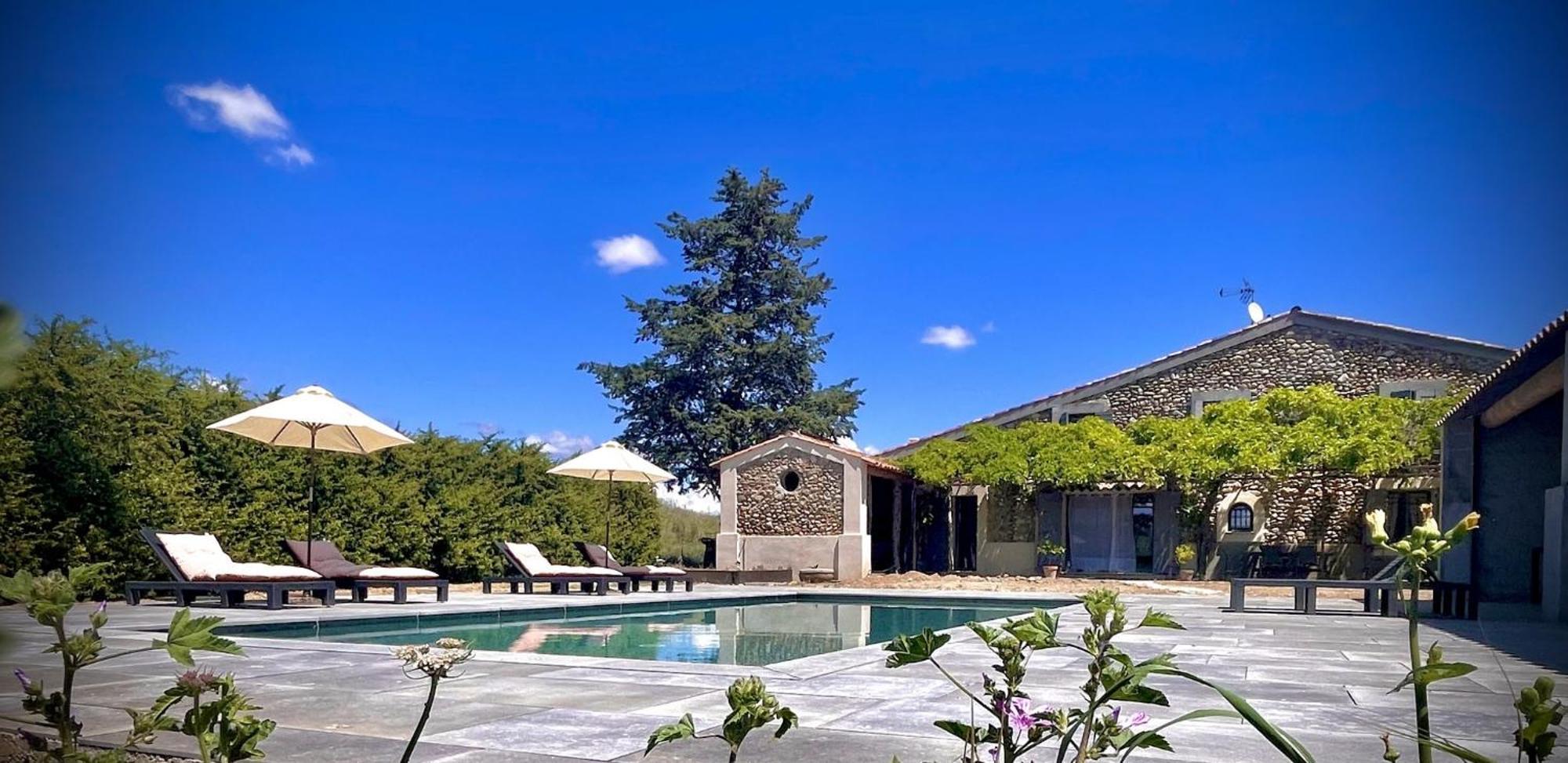 Les Mazets Du Pas Hotell Gréoux-les-Bains Exteriör bild