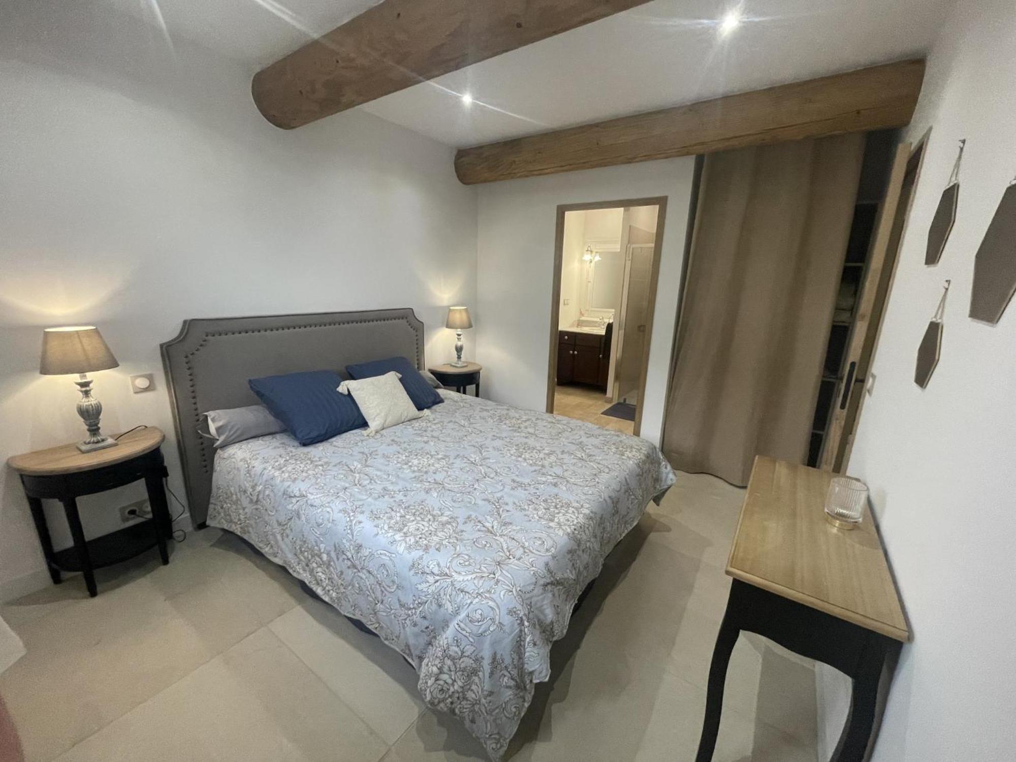 Les Mazets Du Pas Hotell Gréoux-les-Bains Exteriör bild